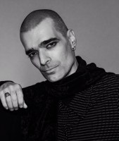 Imba recebe o show de Guilherme Gê durante a programação da Feira do Livro de Bagé