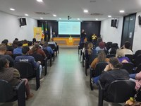 Seminário do Setembro Amarelo capacita profissionais da saúde na prevenção do suicídio