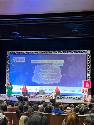 19º Seminário Estadual da Primeira Infância reúne equipes de Bagé em Porto Alegre