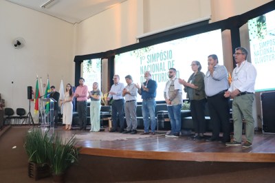 Bagé recebe o 1º Simpósio Nacional de Olivoturismo e 1º Seminário Binacional de Olivicultura