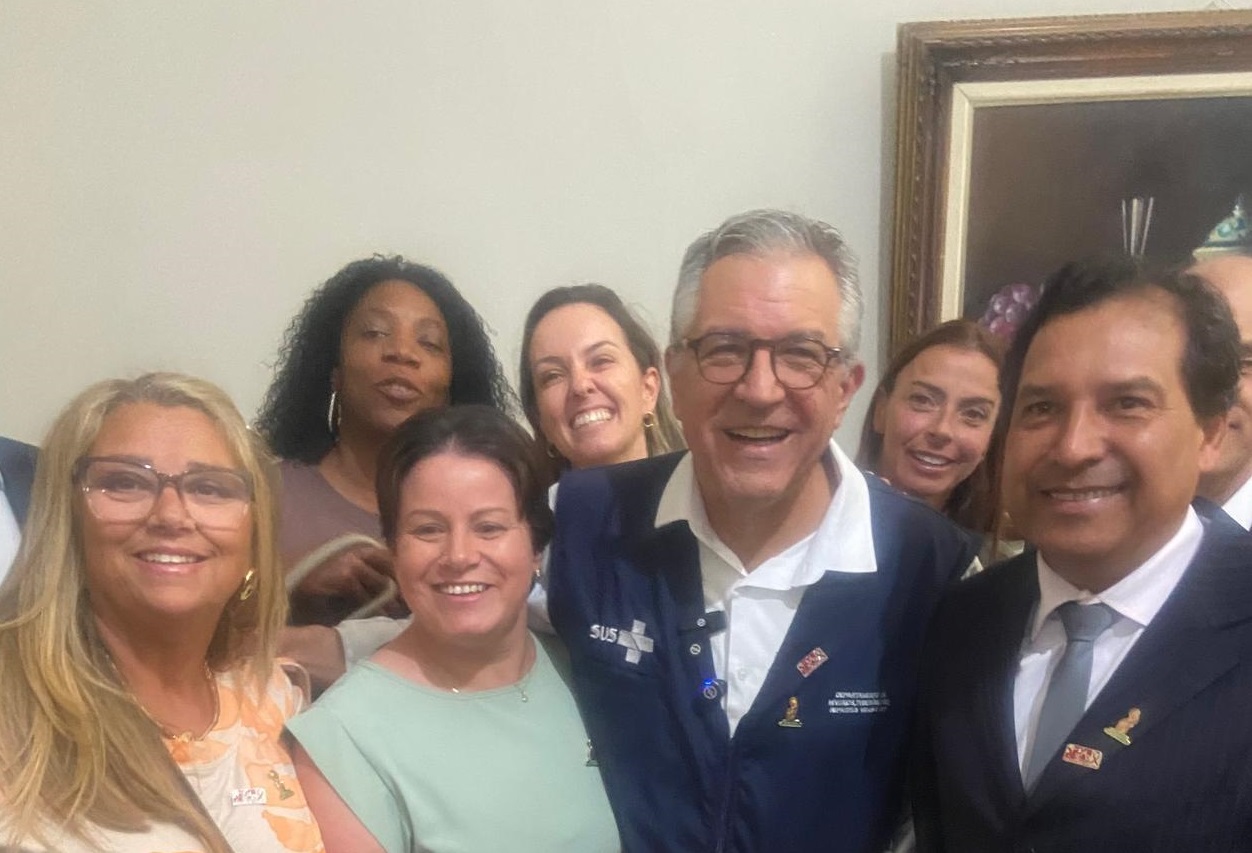 Bagé recebe reconhecimento por eliminação da transmissão vertical de HIV