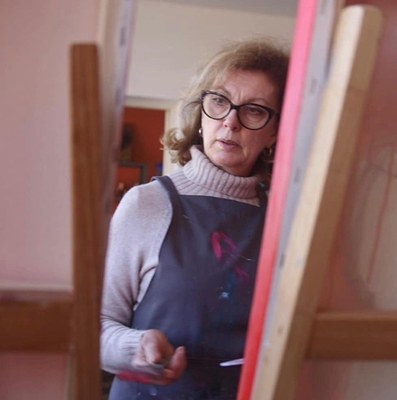 Casa de Cultura recebe exposição que marca retrospectiva de 40 anos de carreira da artista Rejane Karam