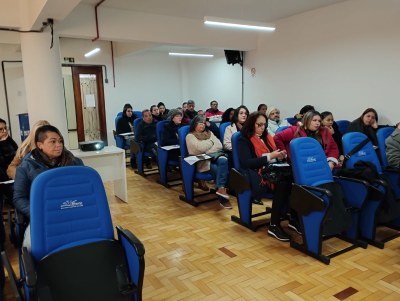 Emap promove curso de atendimento ao cidadão no serviço público