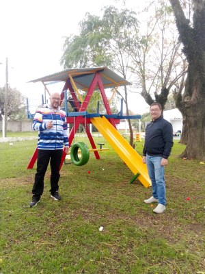 Lar dos Irmãos Santo Estevão recebe doação de playground do Rotary Clube de Bagé Minuano