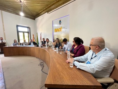 Ministro Waldez Góes confirma R$ 740 mil para recuperação de prédios públicos atingidos por eventos climáticos em Bagé