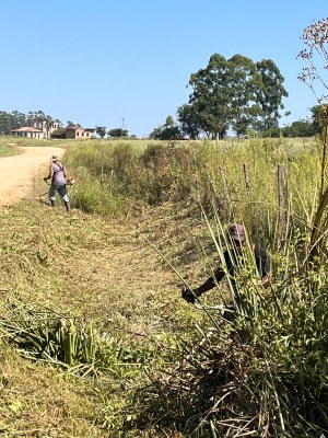 Parque do Gaúcho passa por limpeza e troca de iluminação