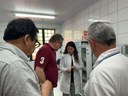 Prefeito e Secretário de Saúde visitam posto de saúde do bairro Popular