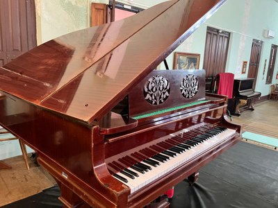 Prefeitura recupera acervo histórico do Imba e amplia para 19 o número de pianos em funcionamento