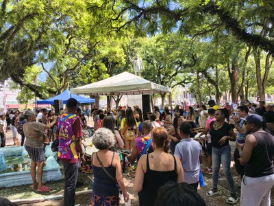 Samba na Praça encerra programação de Carnaval