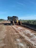 SDR intensifica trabalhos de manutenção de estradas do interior