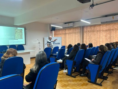 Secretaria de Saúde realiza capacitação voltada a cirurgiões-dentistas da rede municipal