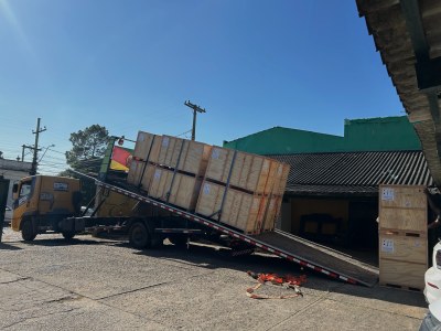 Secretaria de Saúde recebe 13 cadeiras odontológicas completas