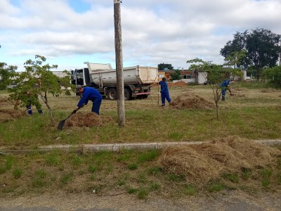 Seinfra amplia trabalhos de patrolamento e manutenção de vias no final de semana