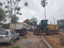 Seinfra realiza limpeza no entorno da praça Doutor Albano