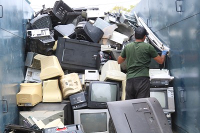 Semapa encaminha cerca de 70 toneladas de eletrônicos para reciclagem