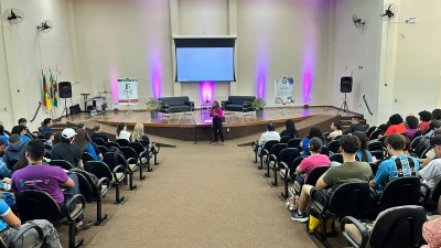 Semppmulher promove atividades de conscientização em escolas e no IFSul