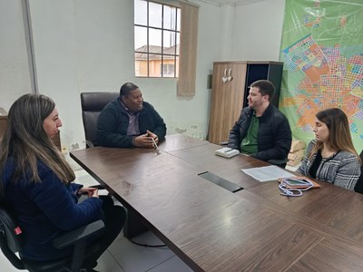 SMASI recebe equipe de Dom Pedrito para conhecer os serviços de acolhimento institucional de Bagé
