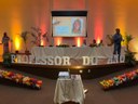 Troféu professor do ano é entregue aos professores da rede municipal