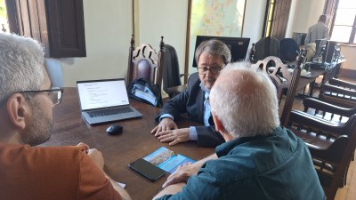 Vice-prefeito se reúne com representante da Equatorial para tratar do fornecimento de energia em Bagé