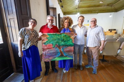 Vice-presidente da Portela visita Prefeitura de Bagé